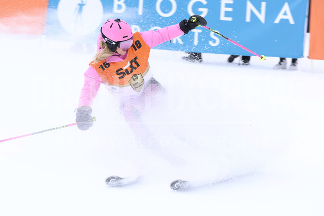 Audi FIS Ski World Cup: Men’s Slalom – Hahnenkamm Race, Kitzbuehel | Kitzbuehel, Austria, 25.Jan.26 - Alpine Skiing - FIS World Cup, Hahnenkamm Race, Slalom, men. The image shows Melissa Naschenweng.