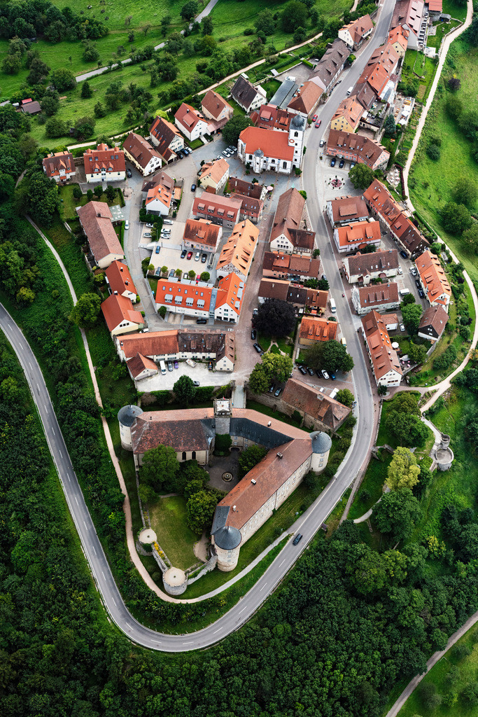 dr__0071486.jpg | WALDENBURG 12.08.2021 Burganlage des Schloß Waldenburg in Waldenburg im Bundesland Baden-Württemberg, Deutschland. // Castle of Waldenburg in Waldenburg in the state Baden-Wurttemberg, Germany. Foto: Daniel Reiter