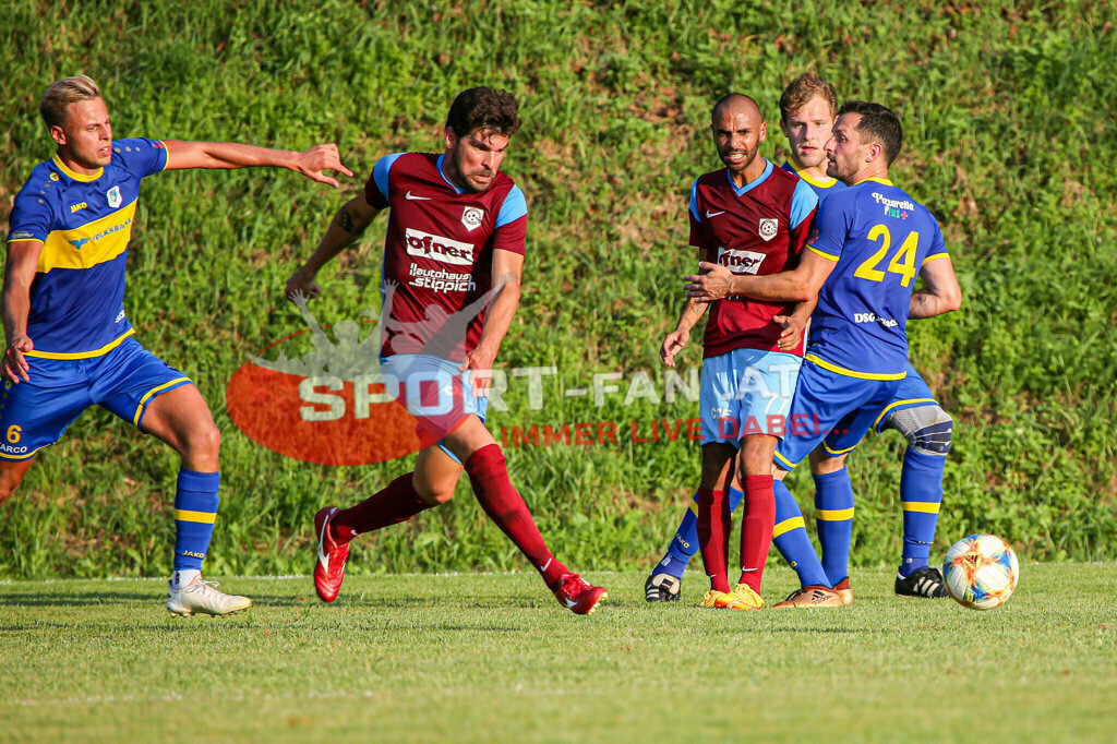 SK Maria Saal - DSG Ferlach 2-3, Unterliga Ost | Vernes Durmisevic (DSG Ferlach #6) Aldamir Da Silva (SK Maria Saal #3) Tyrone Mc Cargo (SK Maria Saal #8) Frank Hübl (DSG Ferlach #24) Stefan Bleyer (DSG Ferlach #8) SK Maria Saal - DSG Ferlach 2-3 am 22.08.2023 in Maria Saal
(Sportplatz), Austria, (Photo by Ernst Krawagner sport-fan.at) - Realisiert mit Pictrs.com
