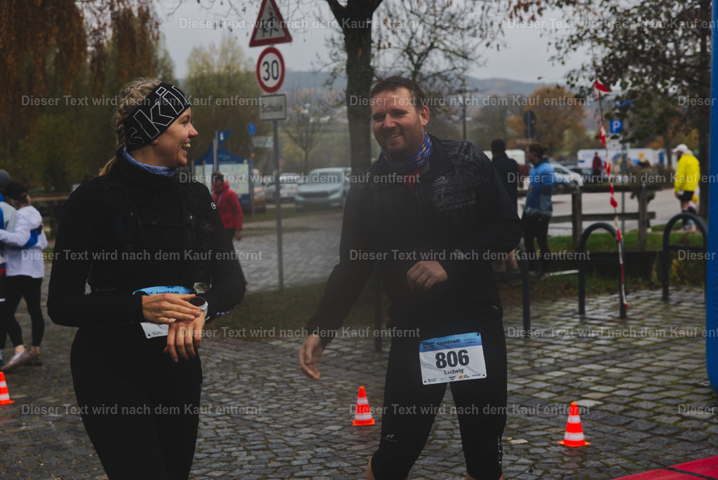 cineathletes-huegelland-2025-11-09-13-17-47 | Sportfotografie rund um Obstacle Course Racing und Trail Run - Realisiert mit Pictrs.com