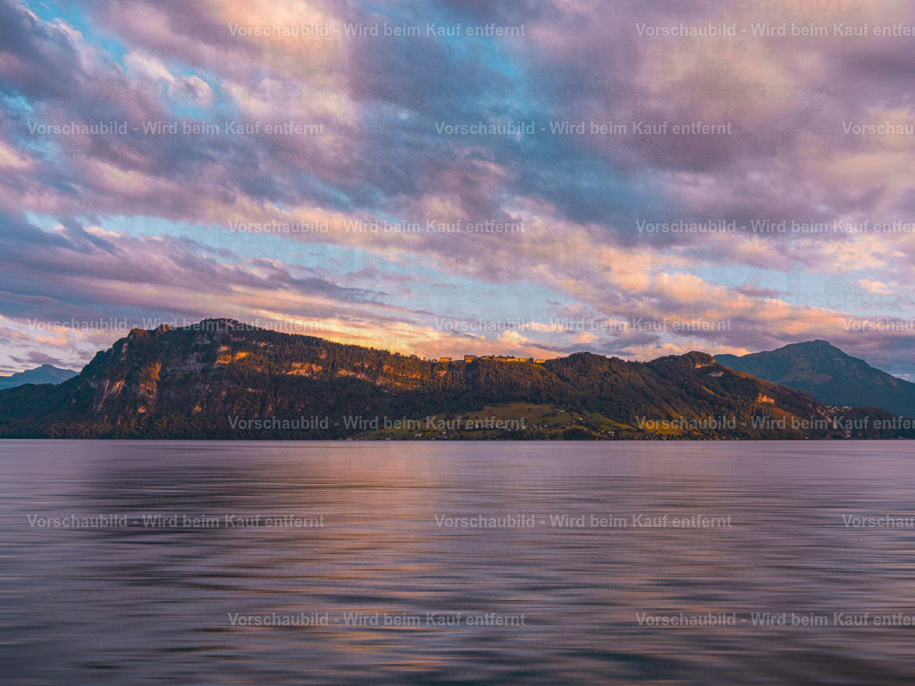P8220088-Edit | Stimmungsvolle Fotokunst aus Luzern. Erlebe den Pilatus, den See und die Stadt Luzern in exklusiven Aufnahmen in der Fotogalerie & Shop. - Realisiert mit Pictrs.com