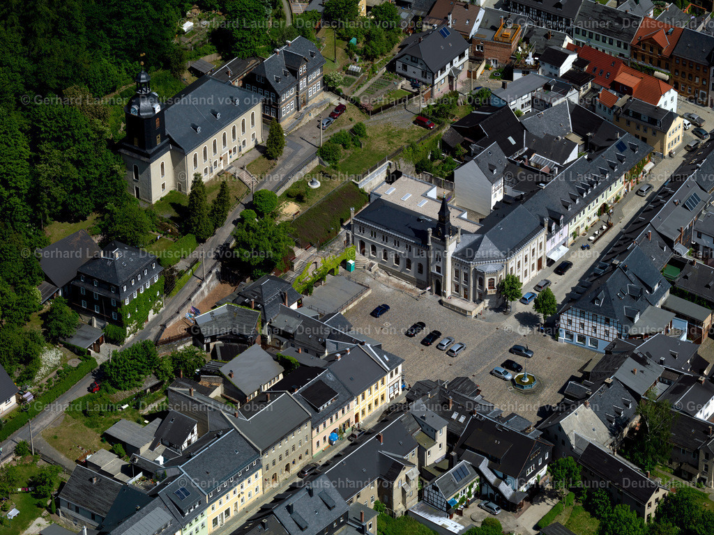 3201988 | Marktplatz mit Rathaus und Stadtkirche, Leutenberg
