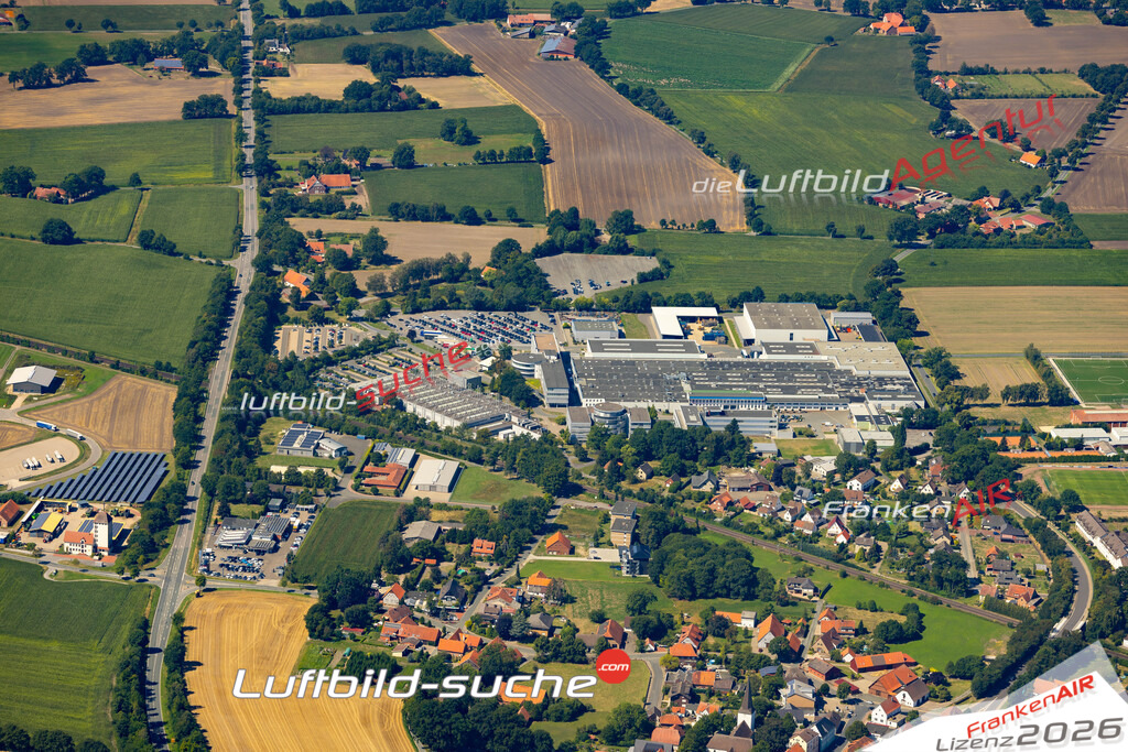 Die Luftaufnahme Dielingen - Stemwede wurde 2022 vom Flugzeug aus (keine Drohne) erstellt. Hohe Auflösung -für große Poster und Wandbilder geeignet - Garantiert!
