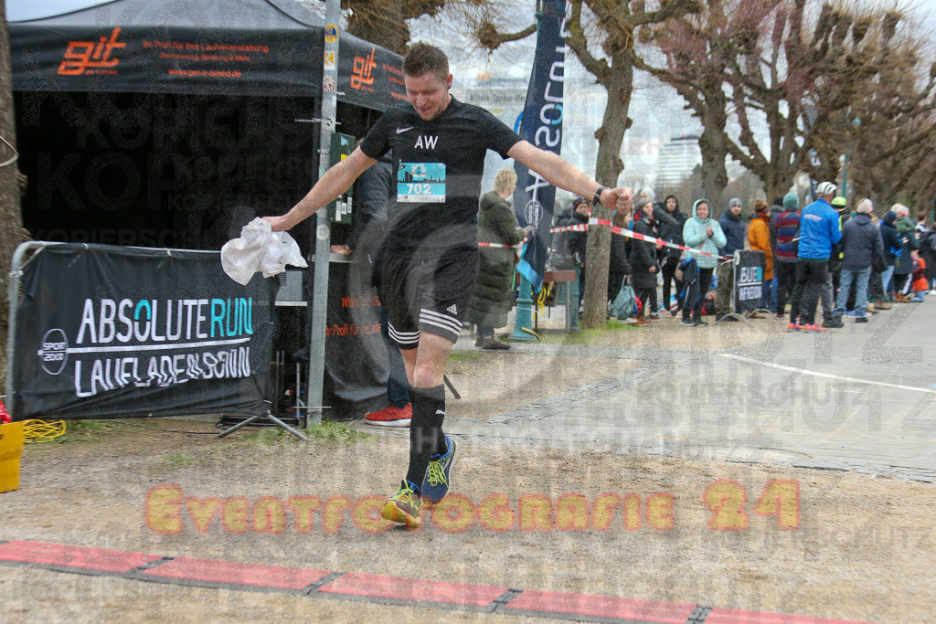 231231_1157_EX1_4757 | Sportfotografie im Rhein-Sieg Kreis, Köln, Bonn, NRW, Rheinland Pfalz, Hessen, etc. Unser Tätigkeitsfeld umfasst den Laufsport vom Volkslauf über den Marathon, Duathlon, Triathon bis zum Ultralauf wie Kölnpfad Ultra oder Schindertrail.