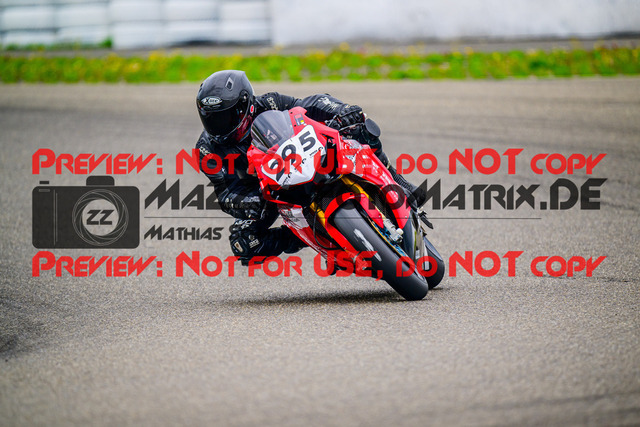 MaZZes_FotoMatrix_240804_6007705_4257 | Fotograf Mathias Schmid
Sportfotograf,
Eventfotograf,
Hochzeitsfotograf,
Portraitfotograf