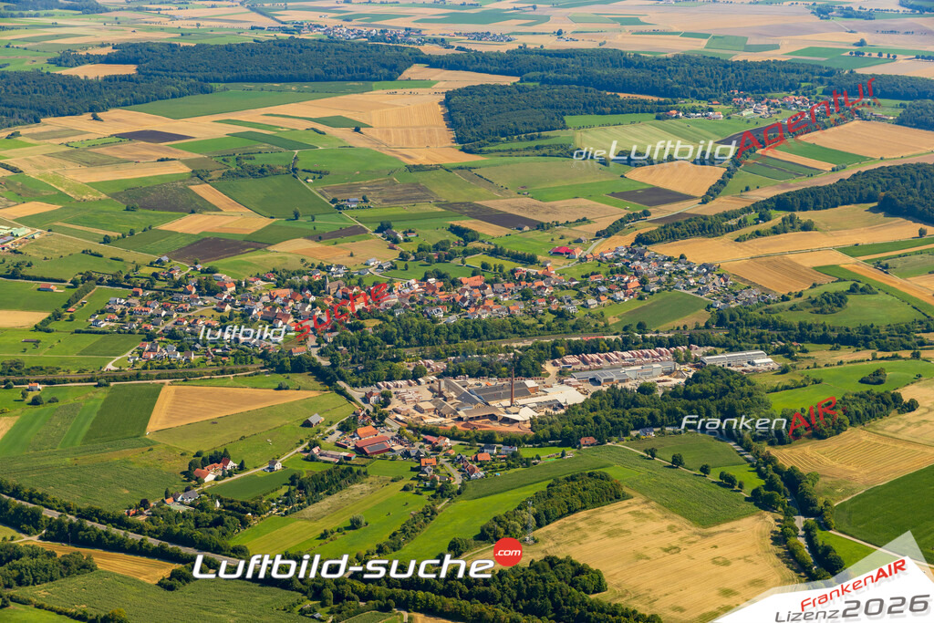 Luftaufnahme Bonenburg Warburg - Die Luftaufnahme wurde 2025 vom UL-Flugzeug heraus erstellt ( ohne Drohne ) - Hochauflösende Luftaufnahme - für professionelle Ausdrucke geeignet. Die Geschenkidee !Mit Lizenz und Bildrechte bestellbar