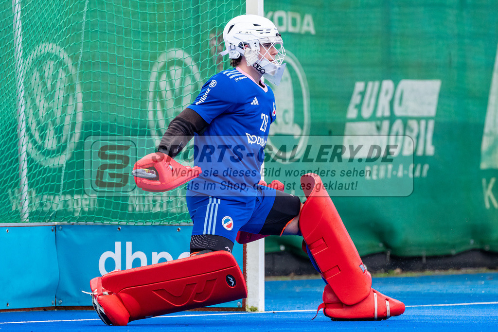 HK_20240323_109840 | 1. Bundesliga Hockey Herren Crefelder HTC - Mannheimer HC am 23.3.2024 Crefelder HTC  Hüttenallee, Krefeld , Florian Simon ( Torwart Mannheimer HCV #28 )