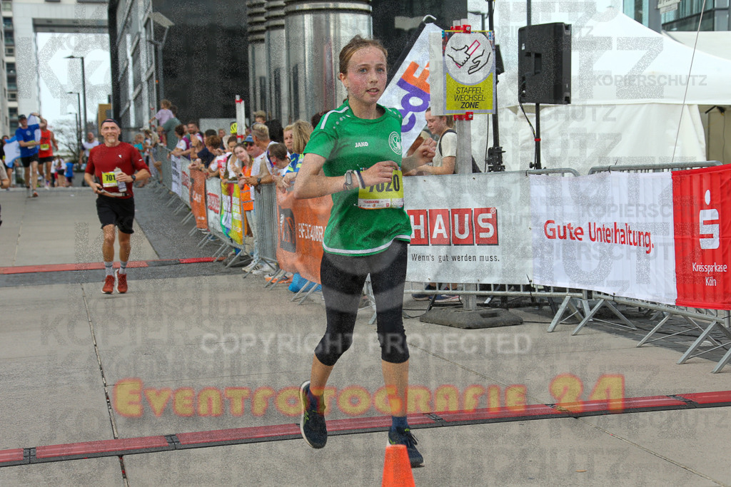 250920_1530_EX1_9706 | Sportfotografie im Rhein-Sieg Kreis, Köln, Bonn, NRW, Rheinland Pfalz, Hessen, etc. Unser Tätigkeitsfeld umfasst den Laufsport vom Volkslauf über den Marathon, Duathlon, Triathon bis zum Ultralauf wie Kölnpfad Ultra oder Schindertrail.