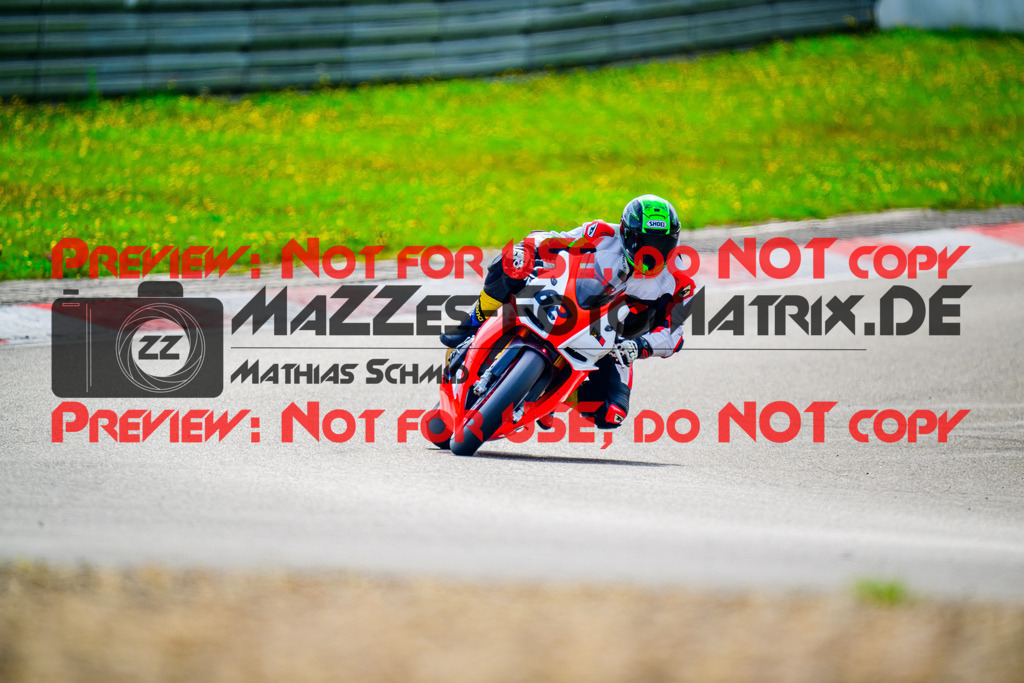 MaZZes_FotoMatrix_240910_6007705_8625 | ROT