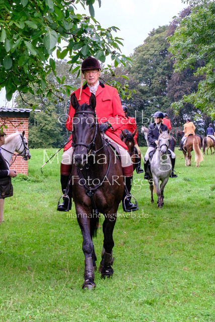 Jagd Perdoel 26 Fuji-9688_MarinaHewig | Fotografie, FotoArt, PferdesportArt, Pferdesportfotografie, Landschaftsfotografie, Reisefotografie, Reise, Pferde - Realisiert mit Pictrs.com