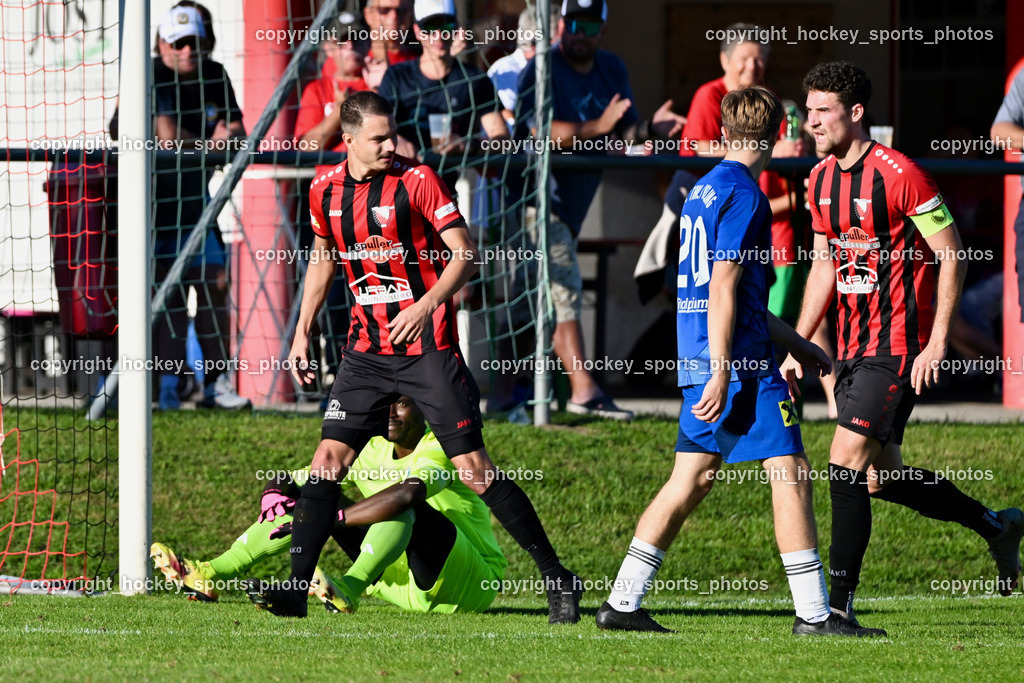 ATUS Nötsch vs. Thal Assling | #99 Ayotunde Ezekiel Ikuepamitan Thal Assling, #9 Raphael Nageler ATUS Nötsch, #20 Lorenz Sebastian Blassnig Thal Assling, #21 Nicolas Janschitz ATUS Nötsch, ATUS Nötsch vs. Thal Assling, ATUS Nötsch vs. Thal Assling am 31.08.2025 in Nötsch (Dobratsch Arena), Austria, (Photo by Bernd Stefan)