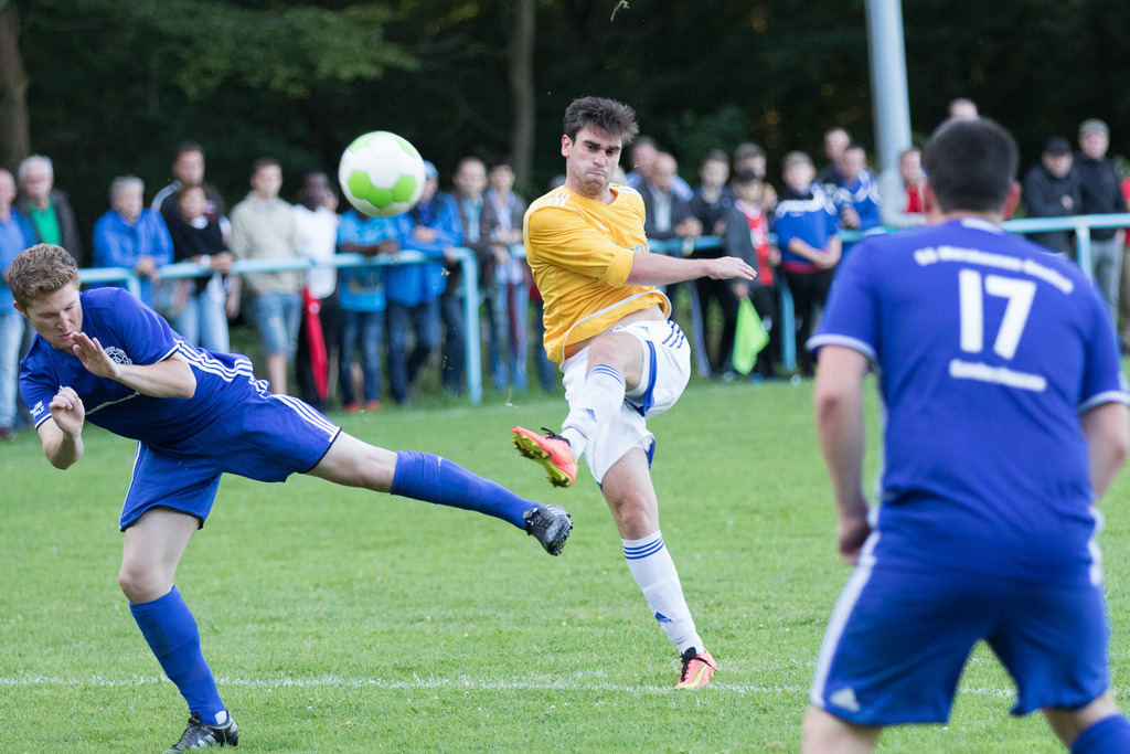 SG Morshausen - TSV Emmelshausen | Sportfotografie Hermann-Josef Stoffel - Realisiert mit Pictrs.com