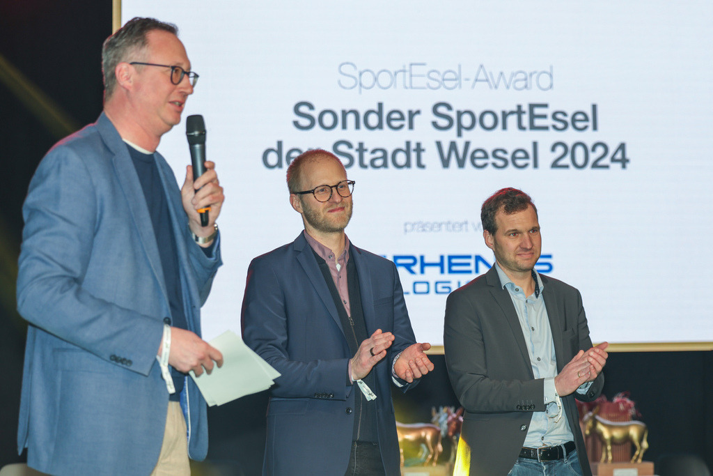 top-top.de250214-162 | Die 3. Weseler SportNacht, die große Sportgala mit Ehrungen der Weseler Sportler des Jahres 2024 findet am Freitag, den 14.02.2025 im Festzelt an der Rheinpromenade statt.Foto: Erwin Pottgiesser