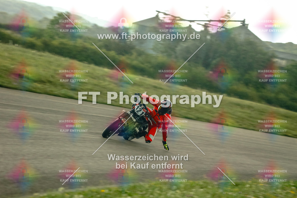 Chambley Juli-3396 | Hier findet Ihr Bilder von Touristenfahrten auf der Nürburgring Nordschleife oder von anderen Veranstaltungen die ich besucht habe. Viel Spass beim Durch Schauen 