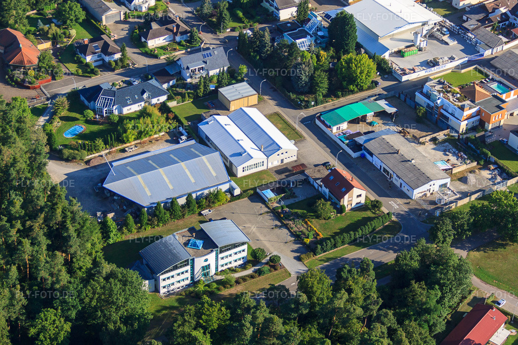 Luftbild: WiCo Production GmbH in Rheinzabern im Bundesland Rheinland-Pfalz in Deutschland. Foto: IMG_51658.jpg vom 11.08.2012 durch Werner Riehm/FLY-FOTO.de