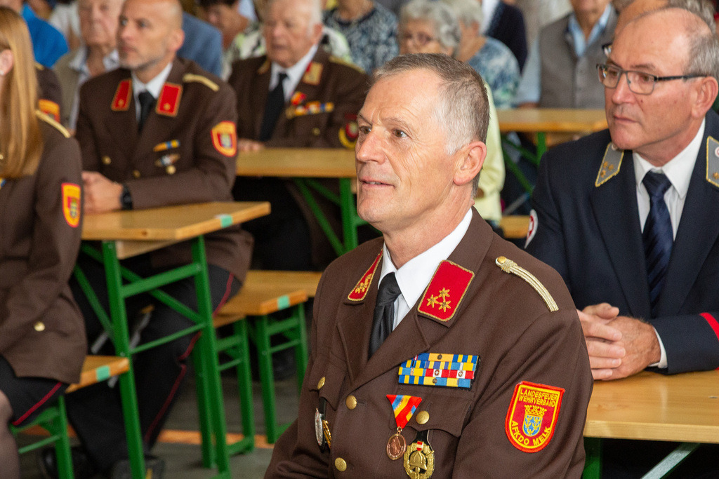 08_Festmesse_008 | Fotodoku der Festmesse im FF-Haus Loosdorf anlässlich der Fahrzeugweihe und in Dienststellung der neuen Einsatzfahrzeuge der FF-Loosdorf.