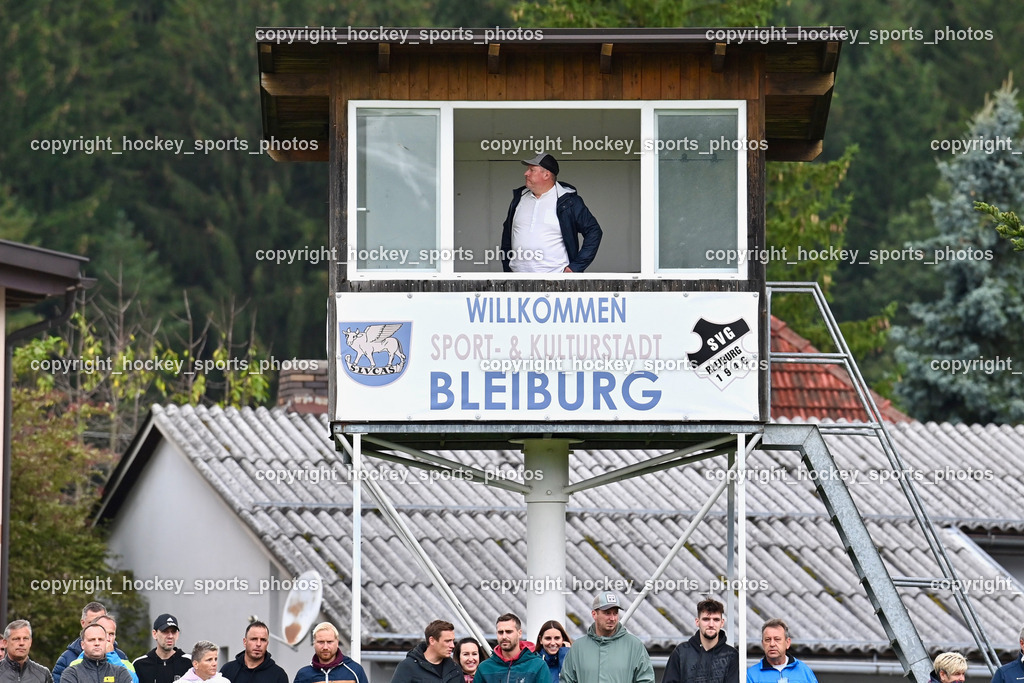 SVG Bleiburg vs. SAK 23.9.2023 | Platzsprecher SVG Bleiburg, SVG Bleiburg vs. SAK 23.9.2023, SVG Bleiburg vs. SAK am 23.09.2023 in Bleiburg (Karl Kornberger Stadion), Austria, (Photo by Bernd Stefan)