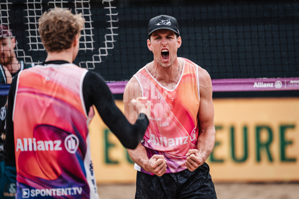 Beachvolleyball | Männer | Allianz German Beach Tour 2025 | Tourstop Hamburg | 29.05.2025 | Tristan Fröbel jubelt