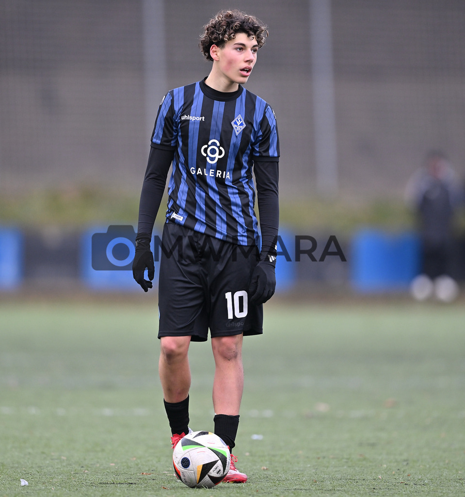 Fussball I Herren I Saison 2025-2026 I Bundesliga I 6. Spieltag I Eintracht Frankfurt - FC Bayern München  | MWMARA - Realisiert mit Pictrs.com