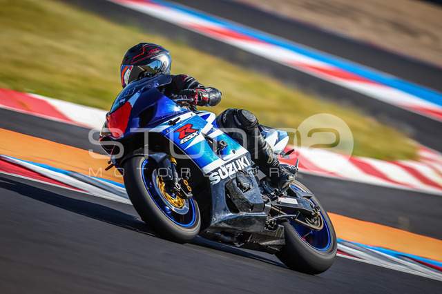 0098-260702MM-004_98 | Deine Full-Service-Agentur für ✔️Videoproduktionen und ✔️Motorsportfotografie Jetzt Angebot anfragen!