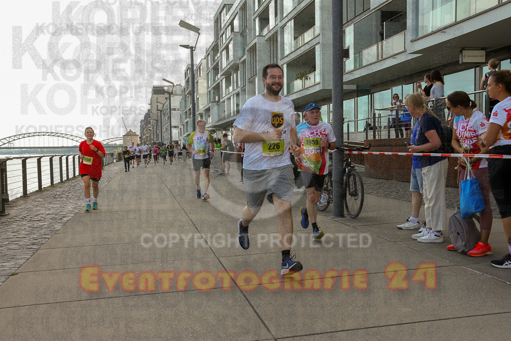 250920_1451_EX1_7939 | Sportfotografie im Rhein-Sieg Kreis, Köln, Bonn, NRW, Rheinland Pfalz, Hessen, etc. Unser Tätigkeitsfeld umfasst den Laufsport vom Volkslauf über den Marathon, Duathlon, Triathon bis zum Ultralauf wie Kölnpfad Ultra oder Schindertrail.