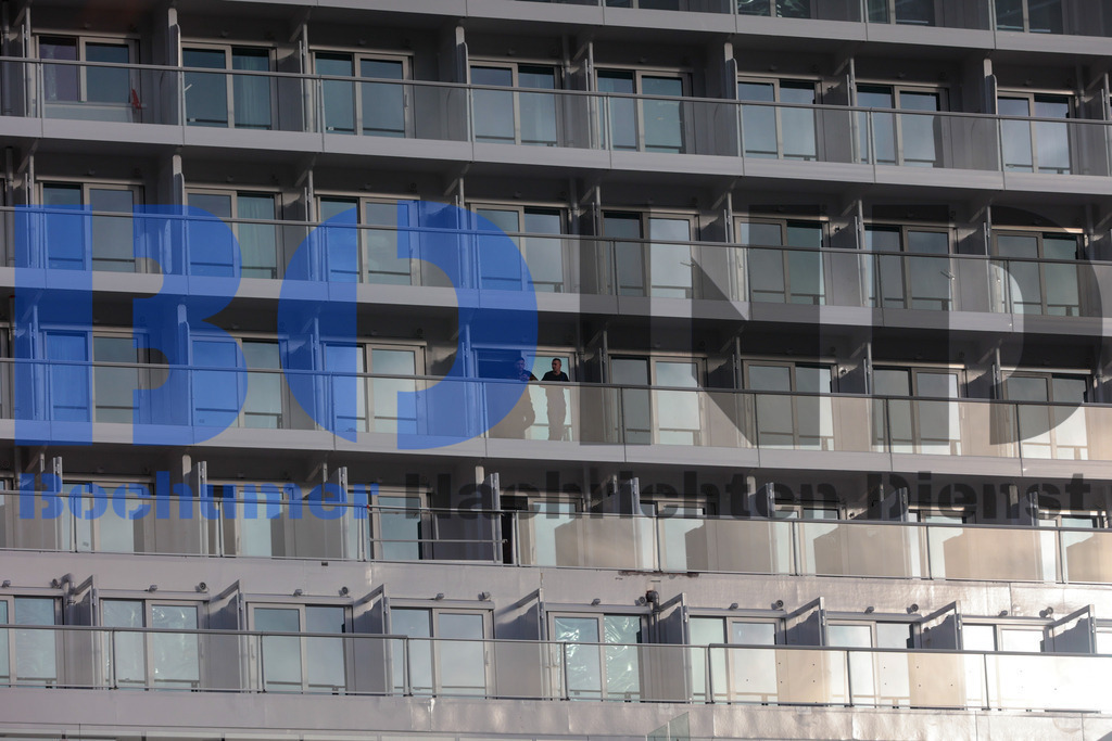  30.10.2023 - 
 | Sebastian Sendlak / Bochumer Nachrichtendienst (BOND) - Ueberfuehrung Carnival Jubilee - Meyer Werft Papenburg - Realisiert mit Pictrs.com