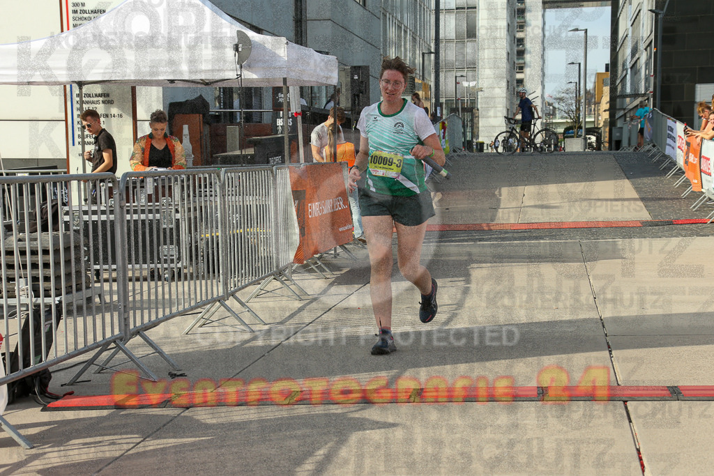 250920_1557_EX1_0863 | Sportfotografie im Rhein-Sieg Kreis, Köln, Bonn, NRW, Rheinland Pfalz, Hessen, etc. Unser Tätigkeitsfeld umfasst den Laufsport vom Volkslauf über den Marathon, Duathlon, Triathon bis zum Ultralauf wie Kölnpfad Ultra oder Schindertrail.