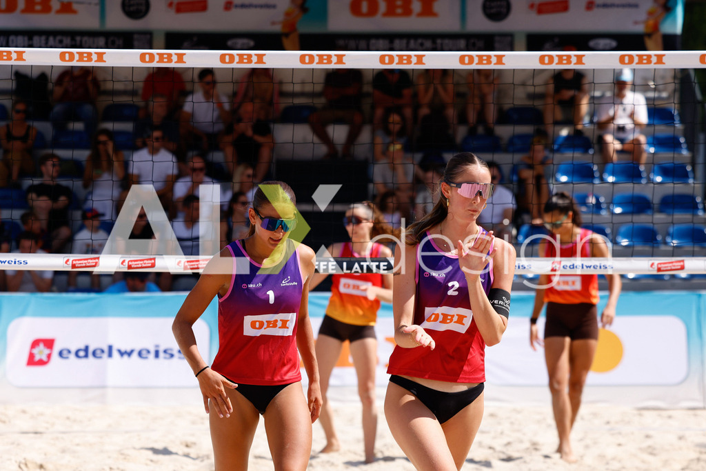 Obi BeachTour 2026 - Basel | BASEL, SWITZERLAND - JULY 18: NOEMI GRÜNIG (SUI) and FIONA PROBST (SUI) during the Obi BeachTour 2026 match between ZOBRIST / LUTZ (SUI) and GRÜNIG / PROBST (SUI) at Barfüsserplatz on July 18, 2026 in Basel, Switzerland. - Realisiert mit Pictrs.com
