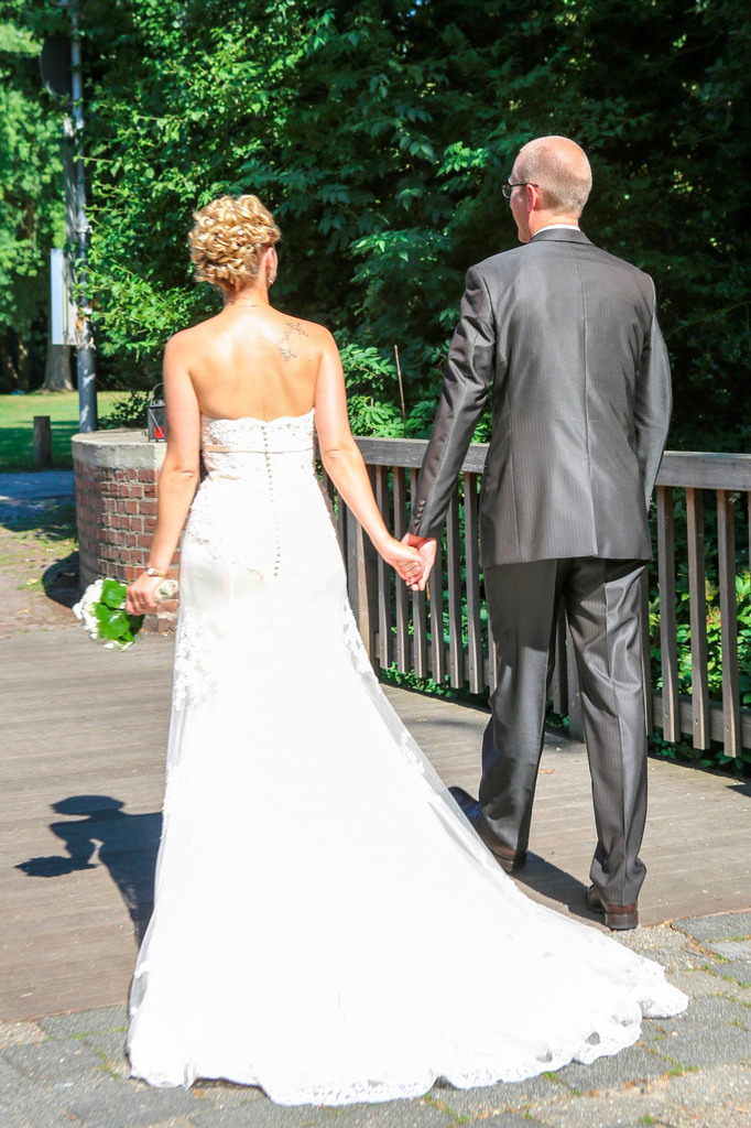 top-top.de Hochzeiten174 | Foto, Video, Fotografie, Videografie, Fotobox, DJ, Discjockey, Musik, Musikbox, Veranstaltung, Photobooth, Amazon, Ebay, Buchtipp, Bestseller, Autor, Verlag, Buch, Wesel, Hamminkeln, NRW, Dinslaken, Rees, Drohne, Hochzeit, Party, Fotobox, Wesel, Fotograf