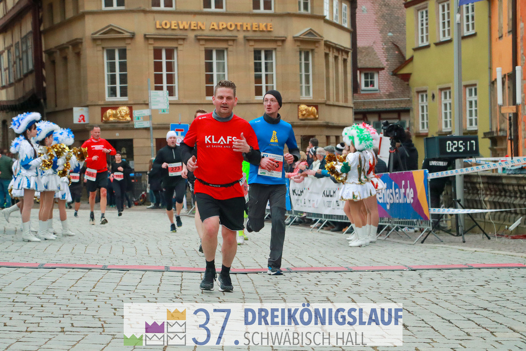 VR Bank Hauptlauf 10000m | 3 Koenigslauf 2023 - Realisiert mit Pictrs.com