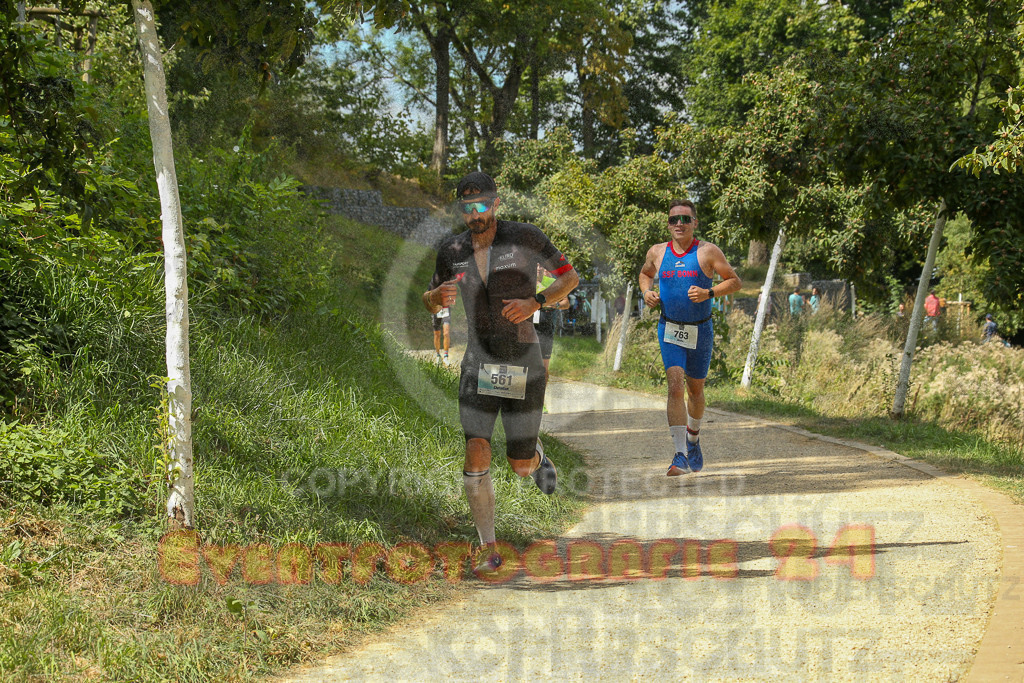 250824_1410_EX1_5254 | Sportfotografie im Rhein-Sieg Kreis, Köln, Bonn, NRW, Rheinland Pfalz, Hessen, etc. Unser Tätigkeitsfeld umfasst den Laufsport vom Volkslauf über den Marathon, Duathlon, Triathon bis zum Ultralauf wie Kölnpfad Ultra oder Schindertrail.