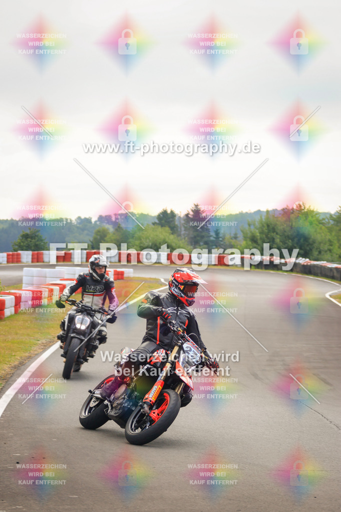 _DSK1865 | Hier findet Ihr Bilder von Touristenfahrten auf der Nürburgring Nordschleife oder von anderen Veranstaltungen die ich besucht habe. Viel Spass beim Durch Schauen 