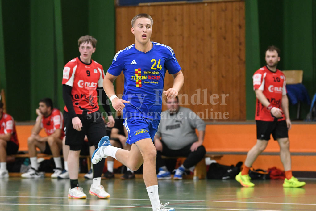 SSG Metten : VfL Waldkraiburg | Leonard Reiszky (SSG Metten #24) - Realisiert mit Pictrs.com