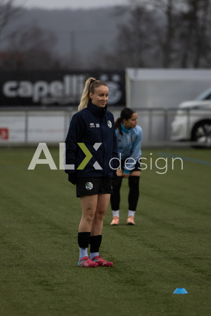 Fußball I Frauen I Saison 2025-2026 I AXA Women's Super League | Women I 14. Spieltag I Grasshoppers Club Zürich - FC Luzern I 14.02.2026 | 16 Barbara Reger (DE) (FC Luzern) – Mittelfeld - Realisiert mit Pictrs.com