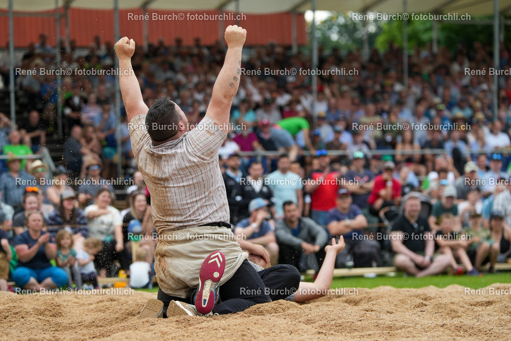 RB_05142 | René Burch leidenschaftlicher Fotograf aus Kerns in Obwalden.  Hier finden sie Sport, Landschaft und Natur Fotografie.
 - Realisiert mit Pictrs.com