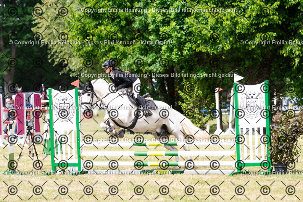 CL5A7571 | Emilia Reinking Fotografie - Realisiert mit Pictrs.com