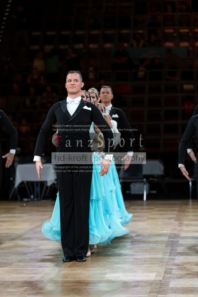 20241109_DM-Formationen_Vorrunde_2015 | Tanzsportbilder, Standardtanz, Lateintanz, WDSF, DTV, LTVB, dancecomp, goc, hessen tanzt, blaues band der spree, walzer, tango, wiener walzer, slowfox, quickstepp, samba, rumba, cha-cha-cha, paso doble. jive, hd-kroft photography, turniertanzsport