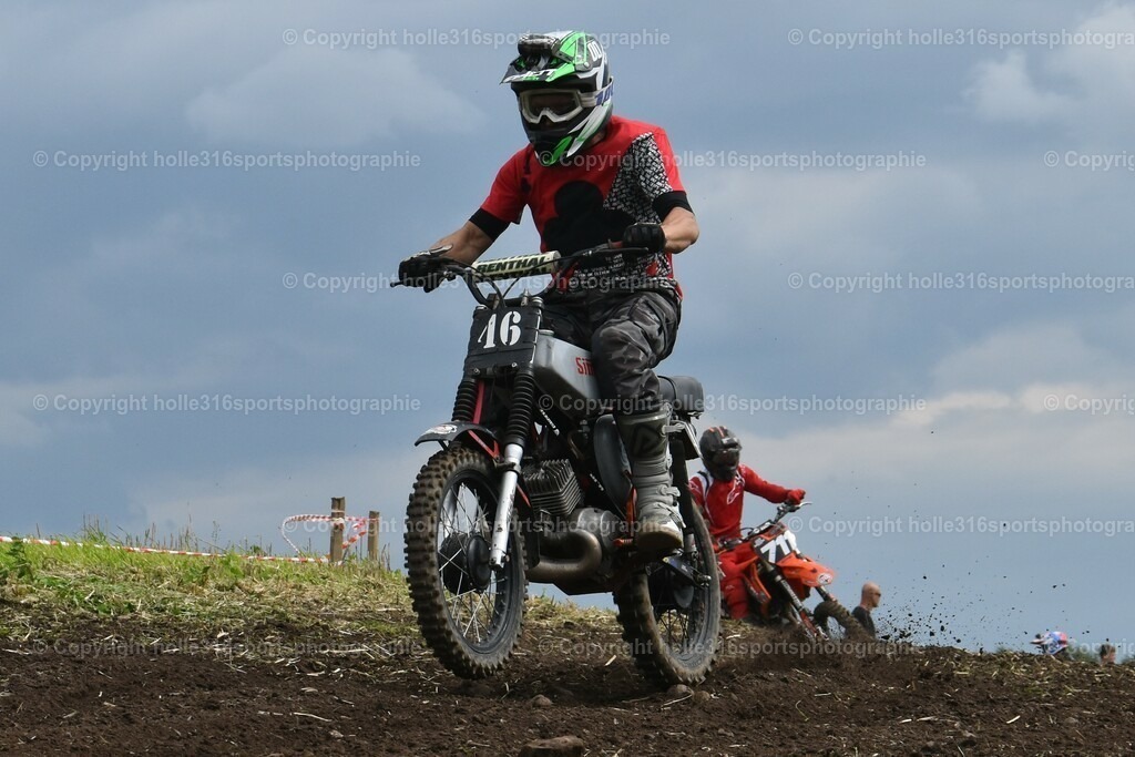 DSC_0030_01 (2) | Sportfotografie , Motorsport, Motoross, Reitsport, Mointainbike, Enduro,
Landschaft , Outdoor, Eventfotografie, Landschaft, Bilder online bestellen - Realisiert mit Pictrs.com