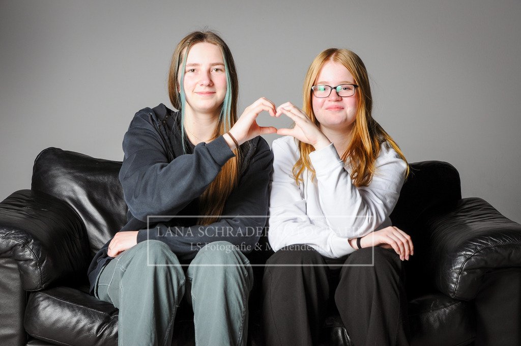 Maja und Maja Shooting 16.01.23-16 | lanaschraderfotografie - Realisiert mit Pictrs.com
