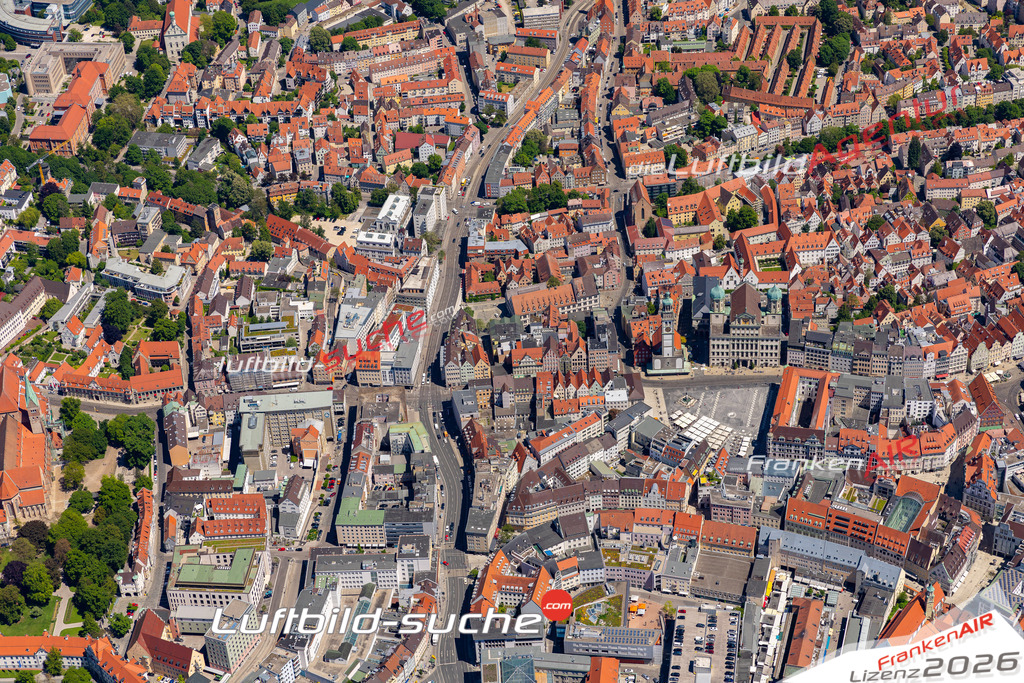 Die Luftaufnahme Innenstadt - Augsburg wurde 2021 mittels Flugzeug (keine Drohne) erstellt. Hohe Auflösung -für große Poster und Wandbilder geeignet!
