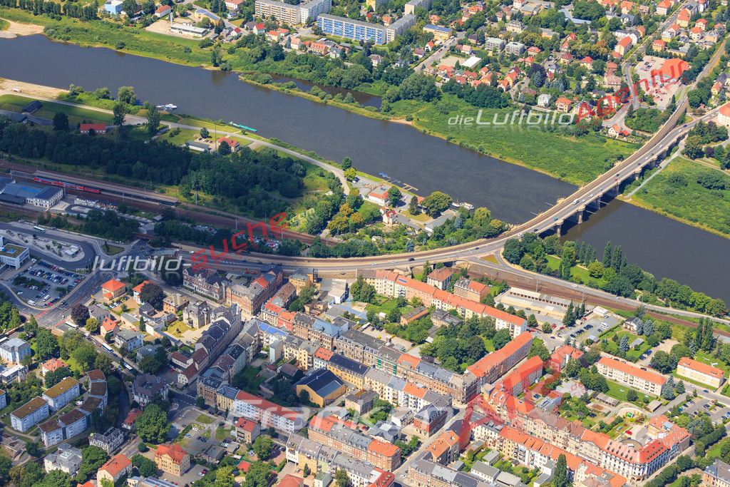 Luftbild von Pirna Pirna - Luftaufnahme wurde 2016 von https://frankenair.de mittels Flugzeug (keine Drohne) erstellt - die Geschenkidee