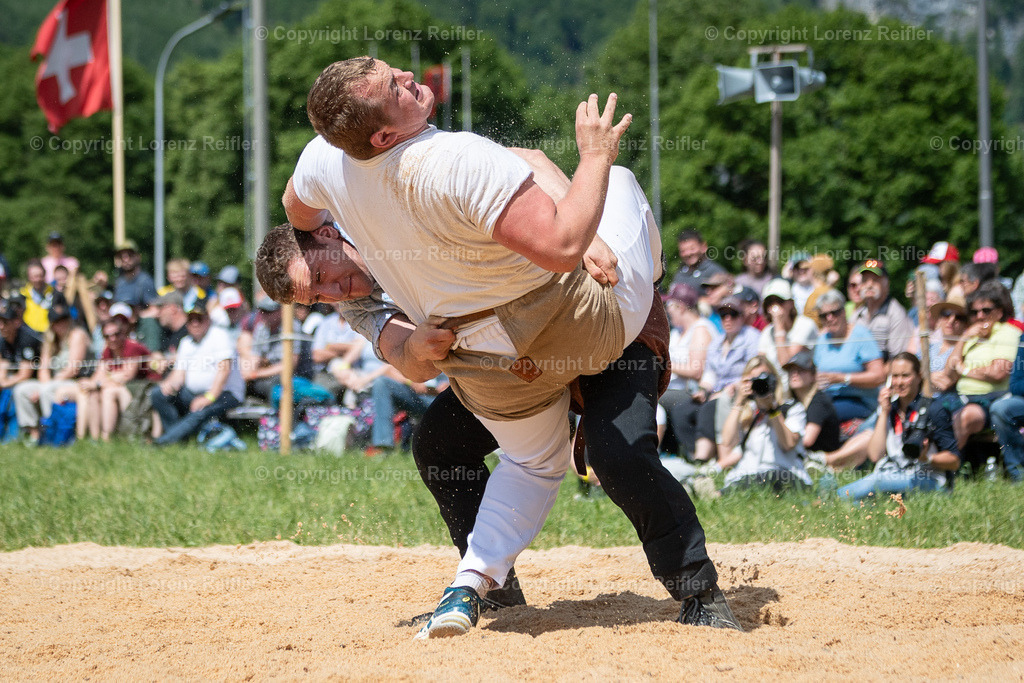 Schwingen -  Glarner Bündner 2024 | Glarus, 20.5.24, Schwingen - Glarner Bündner.