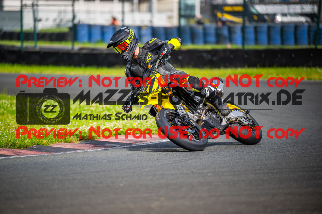 MaZZes_FotoMatrix_240621_6021986_9483 | ROT