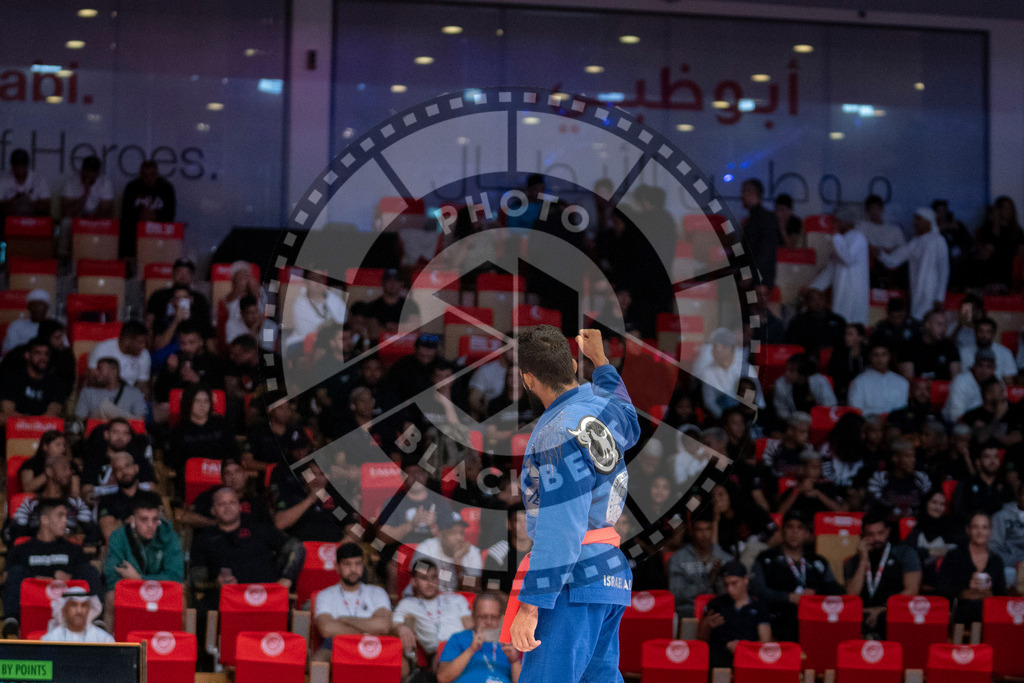 20231108PBB1174 | Fighters compete during the AJP World Professional Championship in the Mubadala Arena in Abu Dhabi, Arab United Emirates, on November 8, 2023.