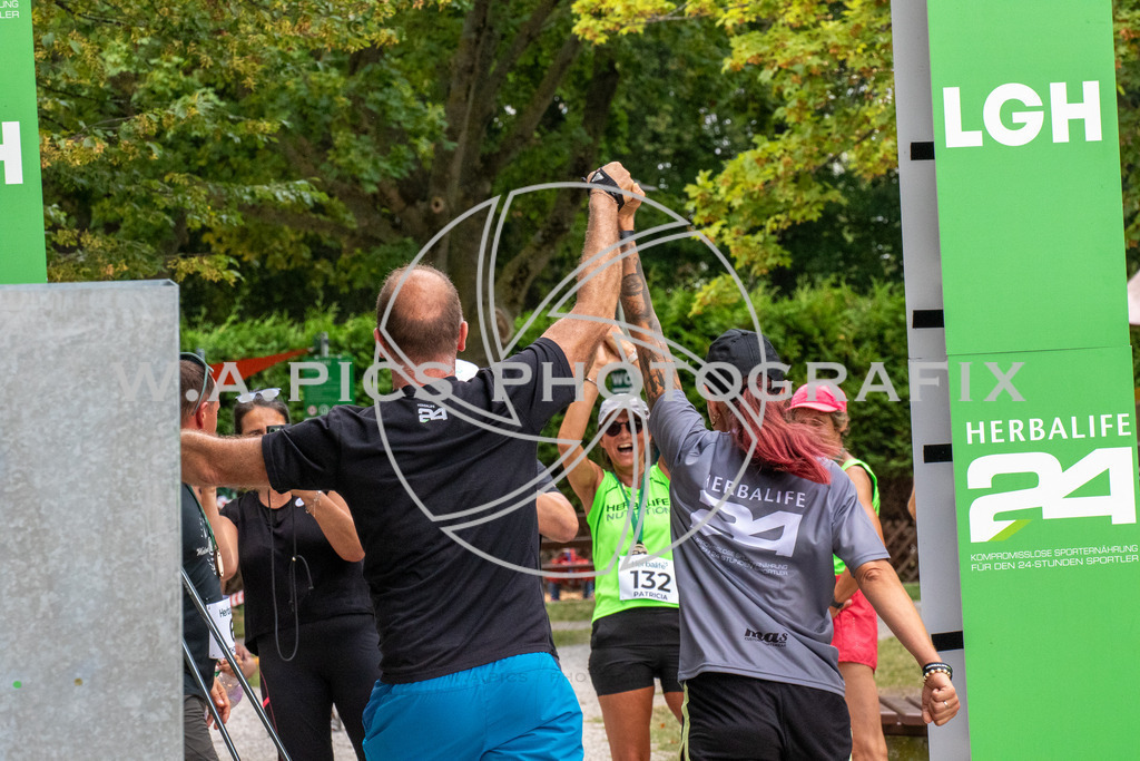 ..... | AUSTRIA, 17.08.24, Gmunden, HERBALIFE 5K Gmunden , Image shows: Photo: WAPICS / Andreas Willdoner