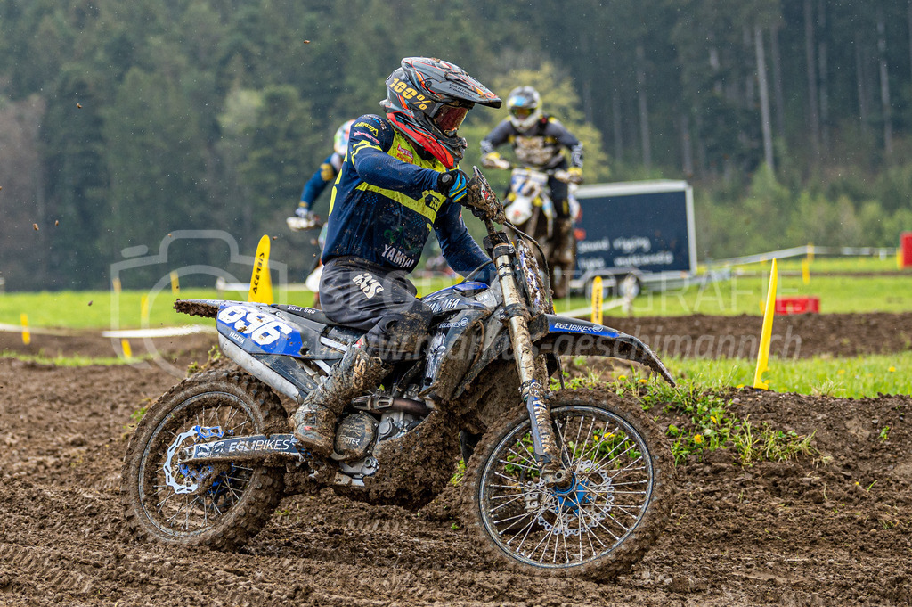 Motocross Schlatt bei Winterthur - 30. April 2022 | Motocross Schlatt bei Winterthur
MC Wila, Schlatt bei Winterthur
Bild: Sportfotografie Markus Aeschimann | www.markus-aeschimann.ch - Realisiert mit Pictrs.com