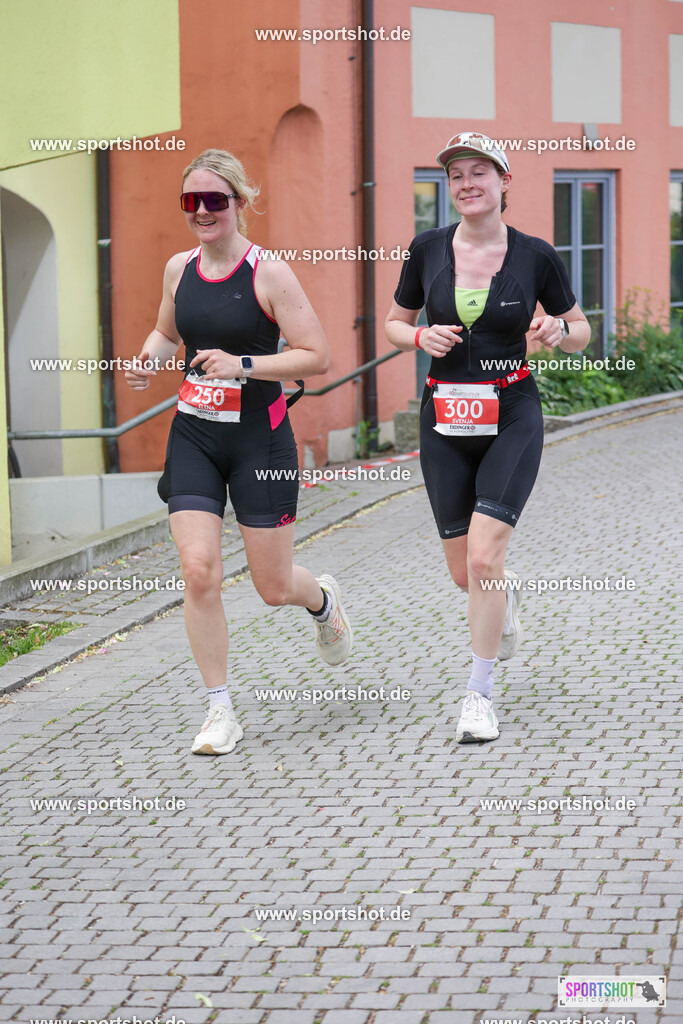 KSZ_9449 | Stadttriathlon Erding 2025. #yourpictrs #sportshot_your_pictrs @Sportshotphotography #stadttriathlonerding Copyright: www.sportshot.de
