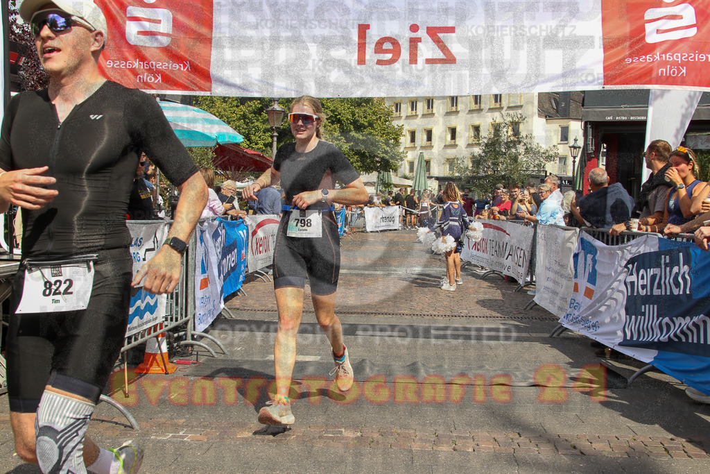 250824_1513_EV4_2749 | Sportfotografie im Rhein-Sieg Kreis, Köln, Bonn, NRW, Rheinland Pfalz, Hessen, etc. Unser Tätigkeitsfeld umfasst den Laufsport vom Volkslauf über den Marathon, Duathlon, Triathon bis zum Ultralauf wie Kölnpfad Ultra oder Schindertrail.