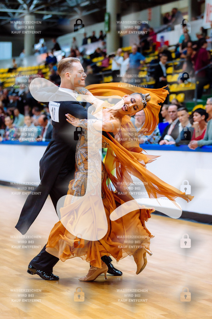 Hessen Tanzt WDSF International Open Standard 2nd (18) Yahor Boldysh _ Irina Averina (TSC Excelsior Dresden)-2025-05-17-9516 | Webshop for digital downloads and prints of dance sport, event & show photographer Julian Link - Realisiert mit Pictrs.com