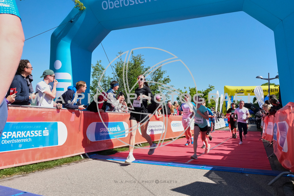 ..... | LINZ,AUSTRIA,27.April 24, Int. 3 Brückenlauf Linz  , Image shows: Photo: WAPICS / Michael ring